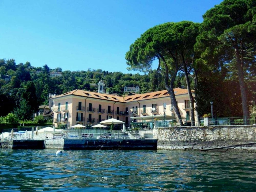 Brand new and Elegant Residence on Lake Maggiore en Meina
