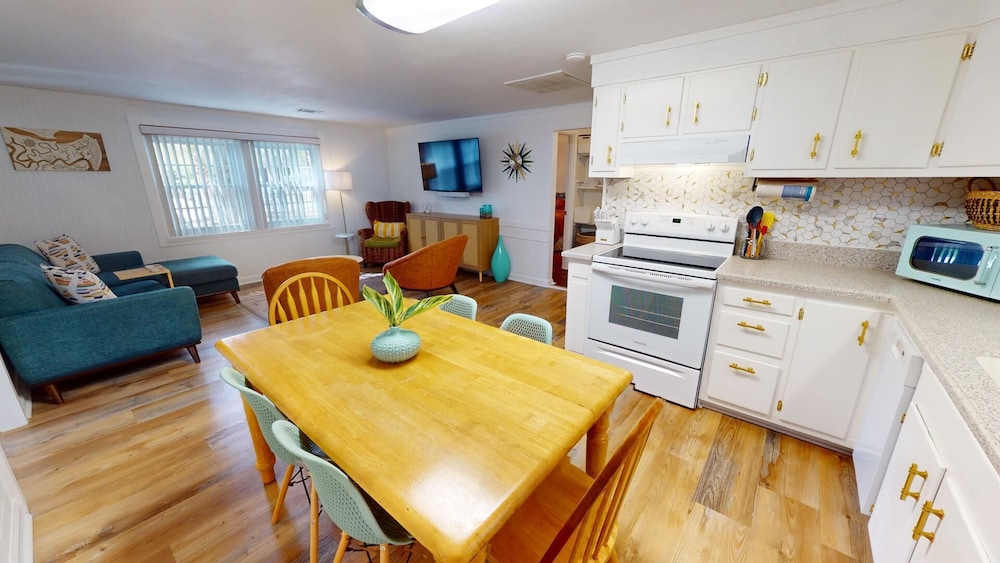 Nobody's Tybee Shack by Tybee Vacation Rentals