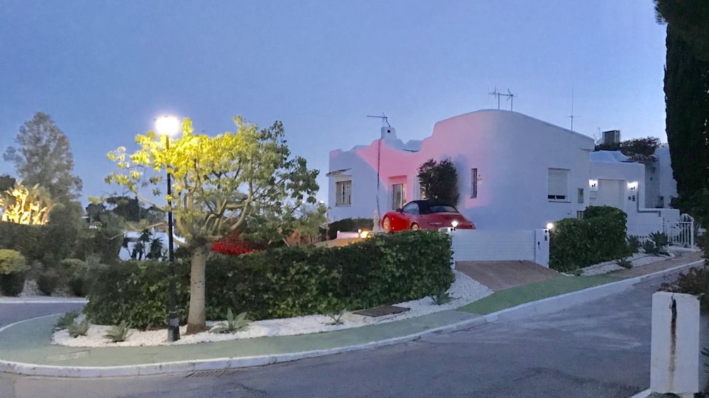 Amazing & Luxurious Golf, Sea, Mountain, Lake view villa Porto Banus