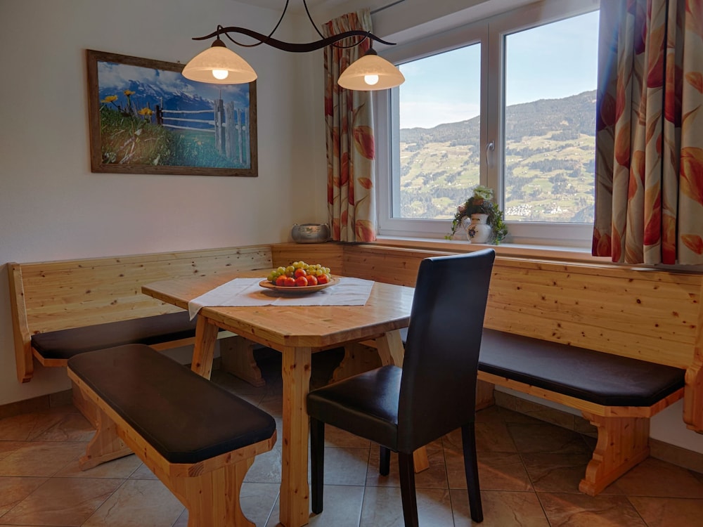 Luxurious Apartment in Fugen Near Forest