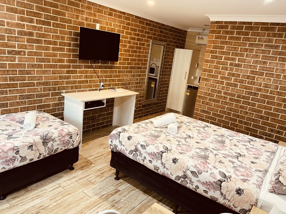 Buccaneer Motel Pet friendly