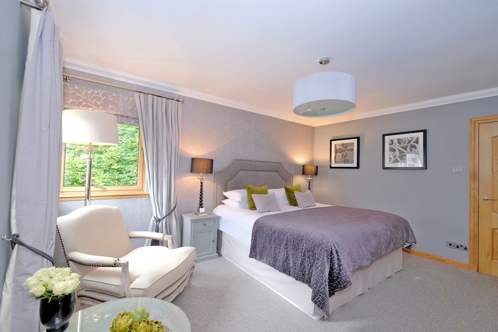Stunning Family Home in Cults, Aberdeen