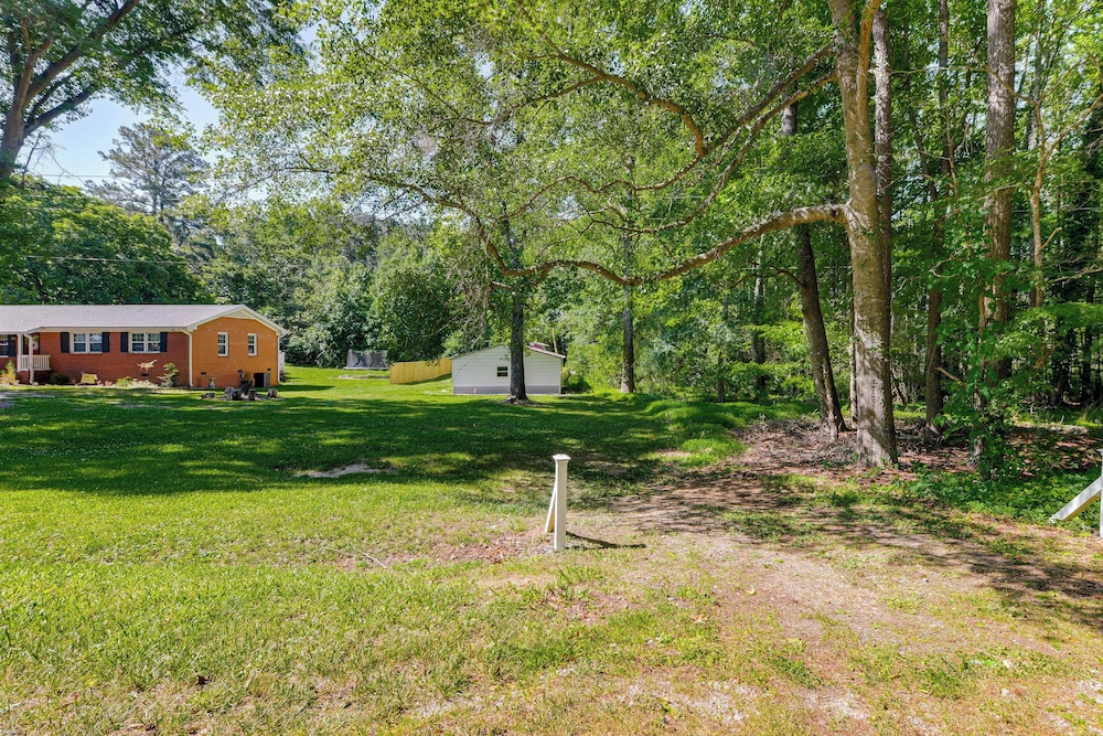 Pet-friendly Raleigh Tiny Home w/ Patio
