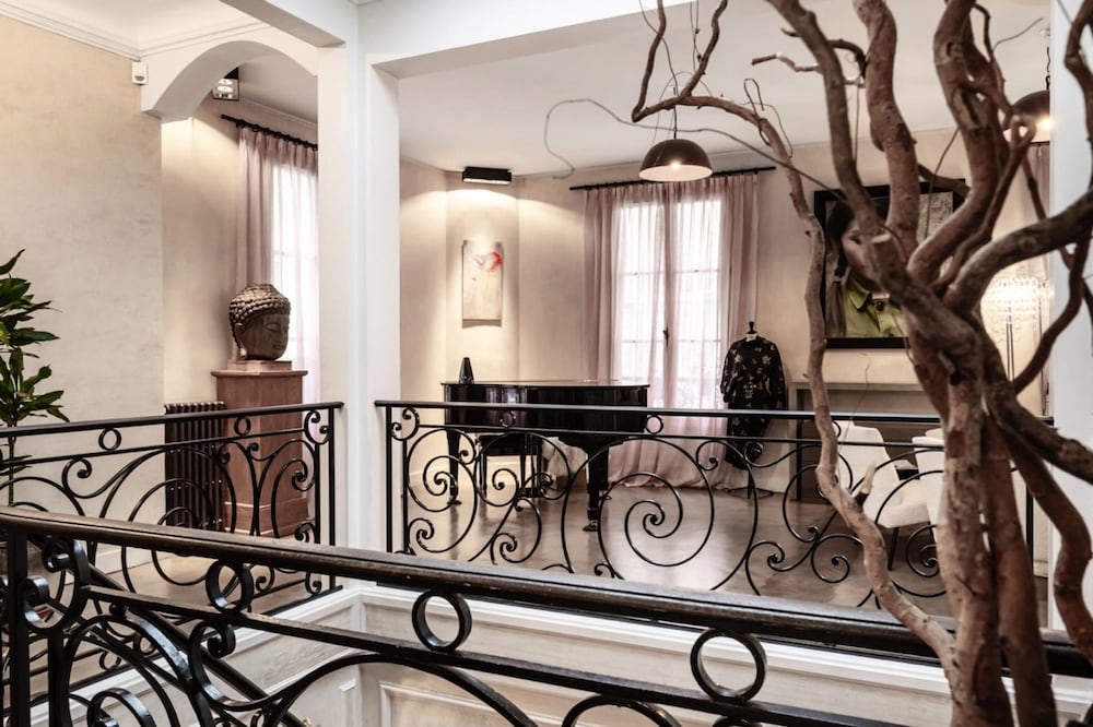 Luxury 5BR House Close to the Arc de Triomphe