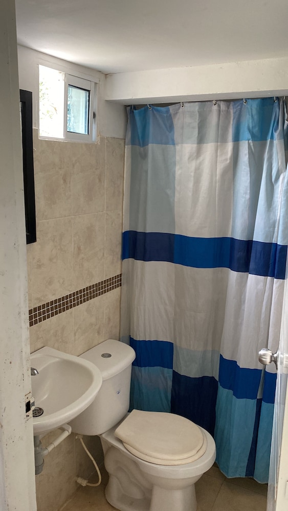 HOSTAL OLAS CLUB DE NEGUANJE - P TAYRONA