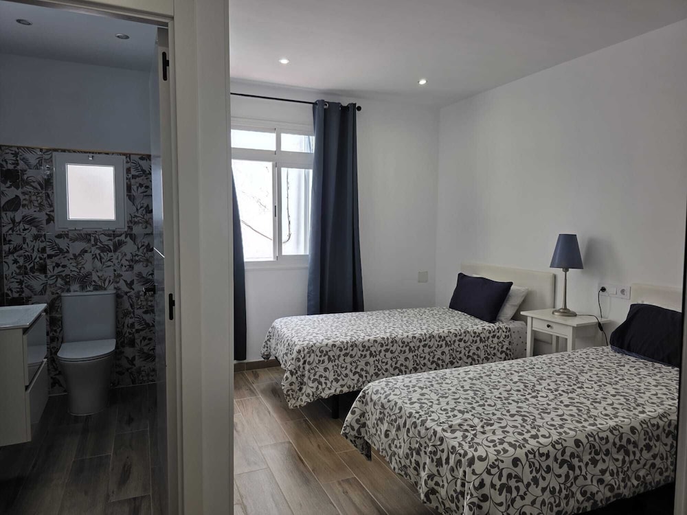 Casa Balcon 2 Bedroom by El Sirocco
