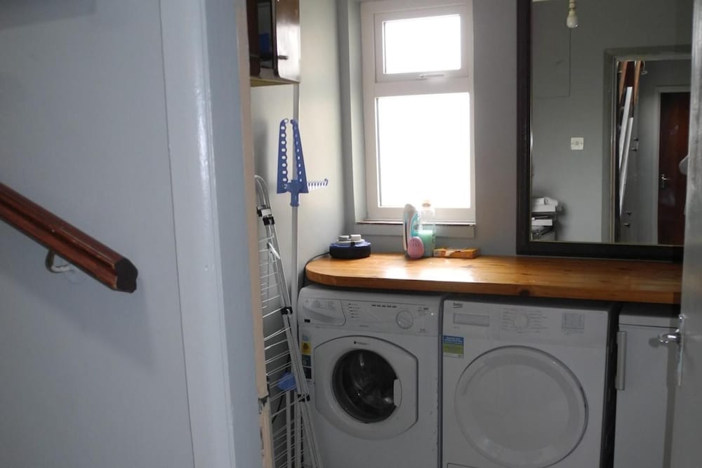 Coastal Kerry Hideaway - Sleeps 6 & Free Parking