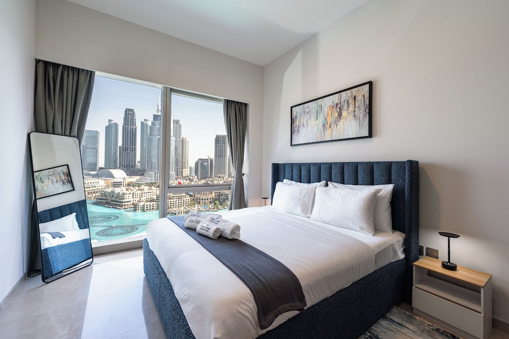 NYE Fireworks View – Burj Khalifa & Fountain