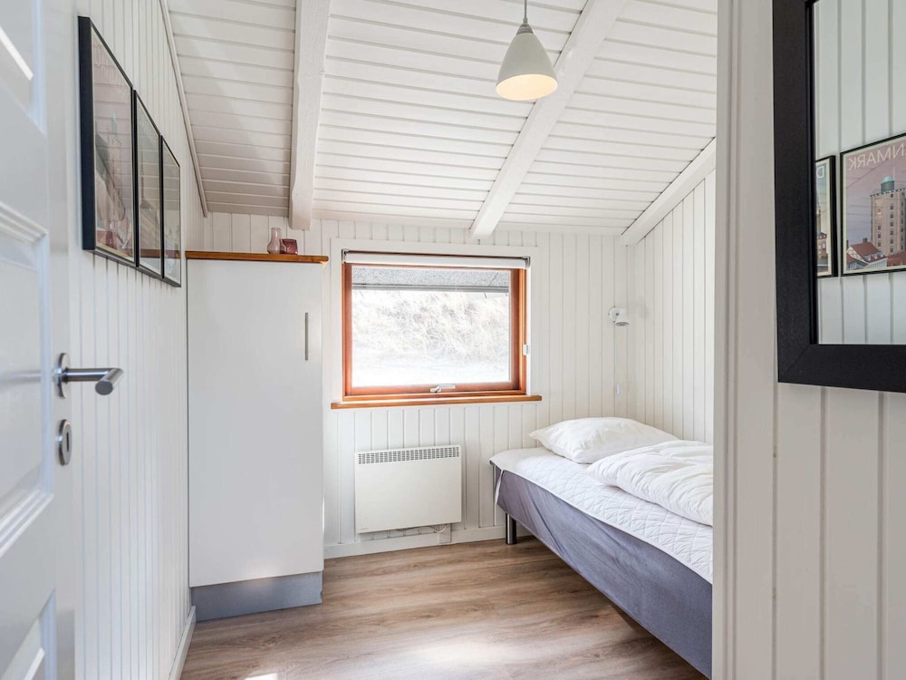 6 Person Holiday Home in Henne view 3