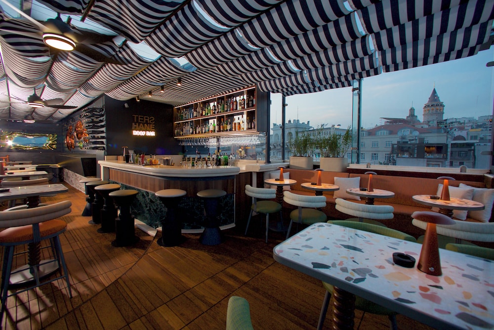 Momento Golden Horn Otel - Image 17