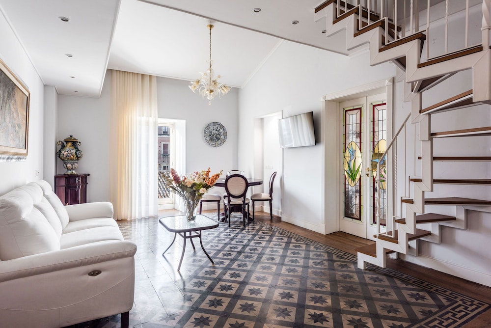 La Perla del Duomo With Terrace by Wonderful Italy