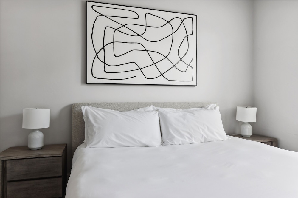 Charlotte Vacations - Kasa at Cortland NoDa Charlotte - Property Image 34