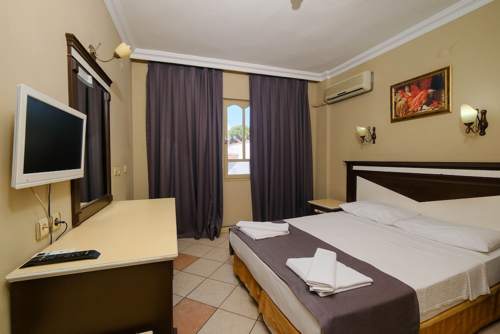Selen Otel Icmeler - Image 74