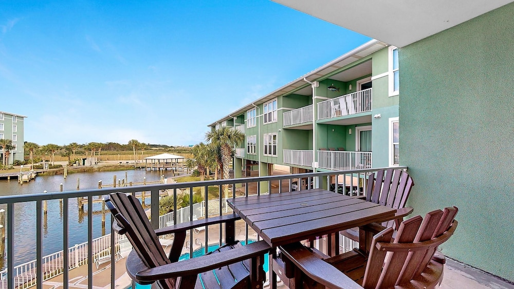 Navy Cove Harbor #2106 by Southern Vacation Rentals