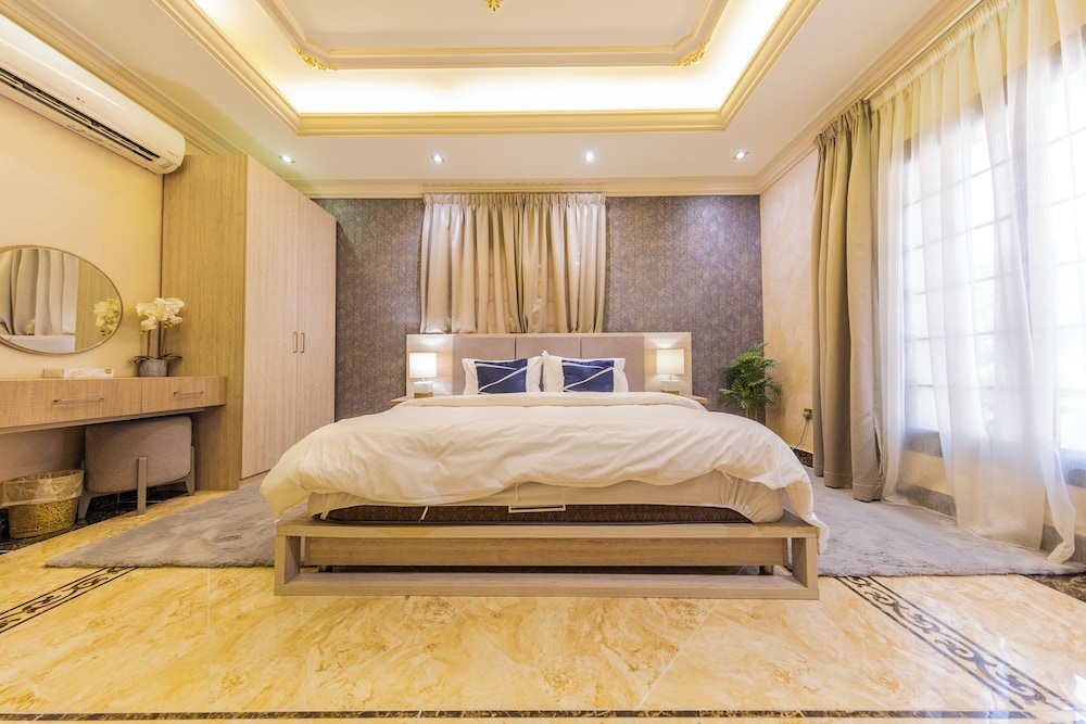 Hometel Khozama Jed