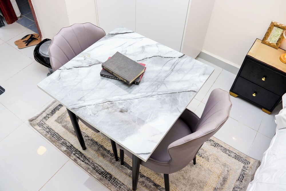 Lux studio apartment near JKIA and SGR