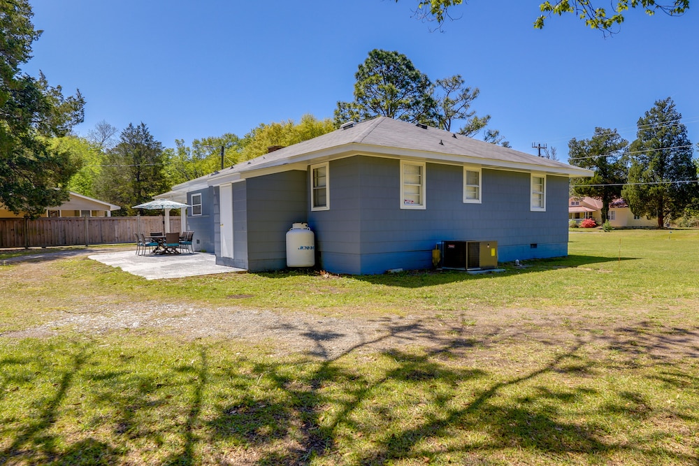 Cozy Country Getaway in Grantsboro Near Beaches! view 3