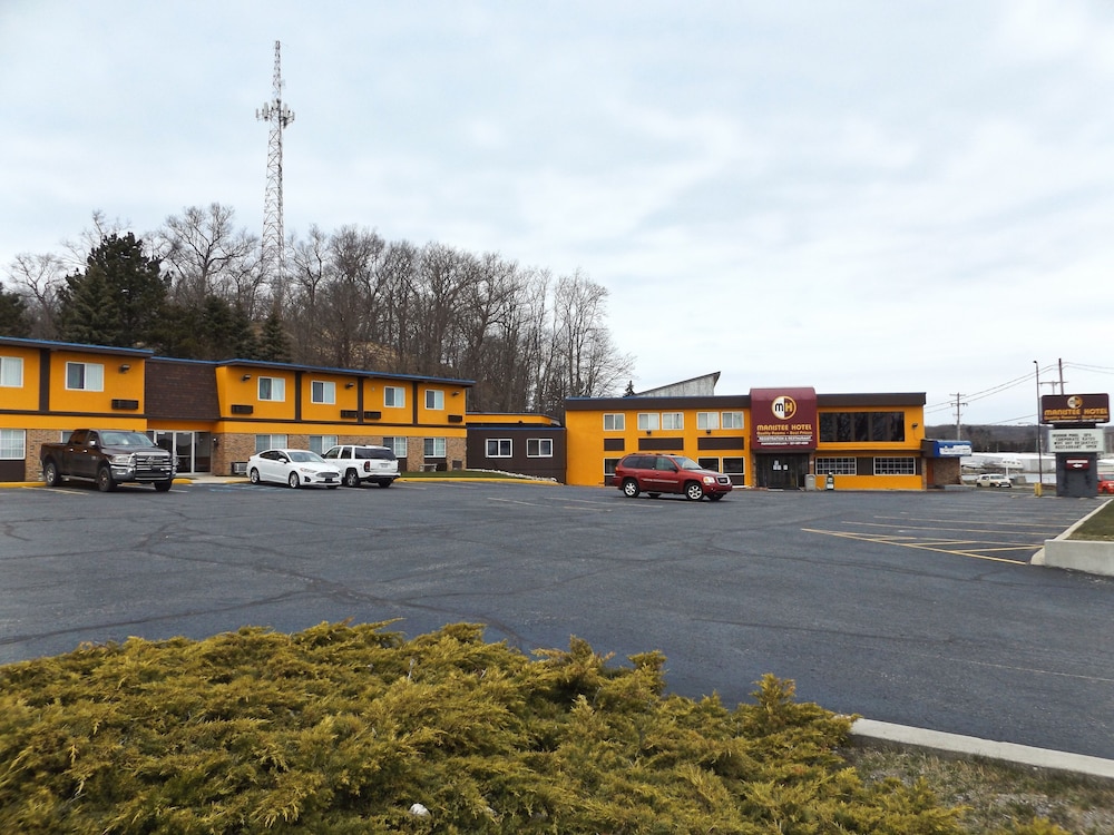 Manistee Hotel