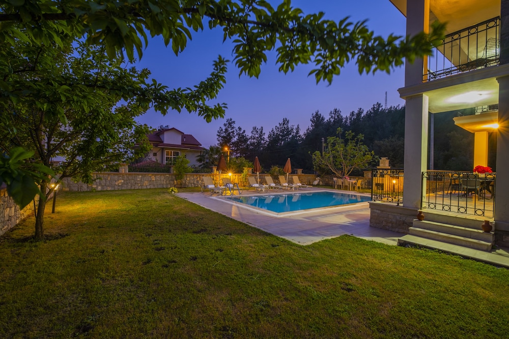 Infinity Opal Villa