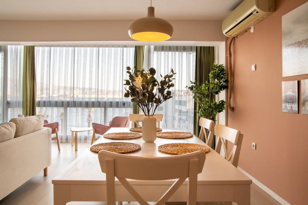 Missafir Flat With Sea View Near Karsiyaka Coast photo 4