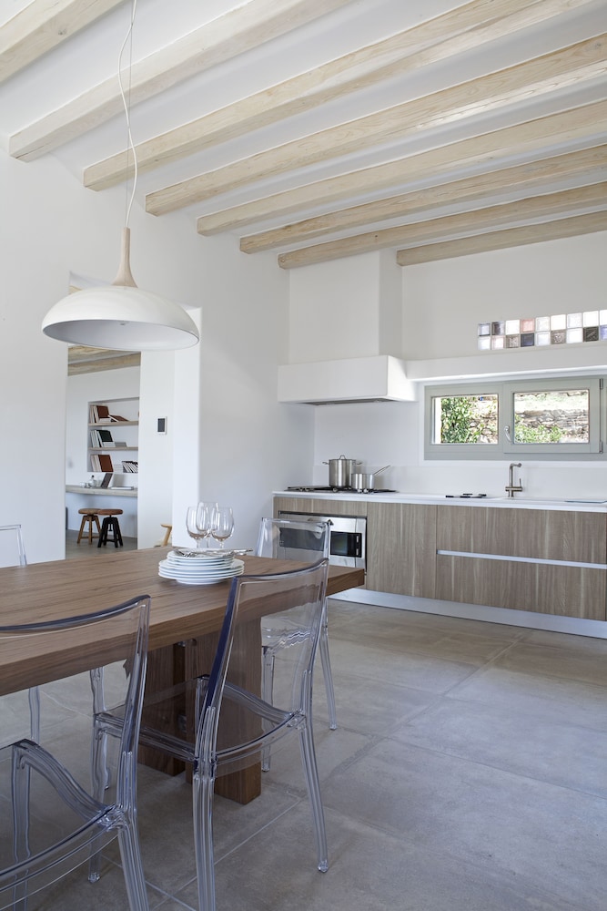 Villa Amra