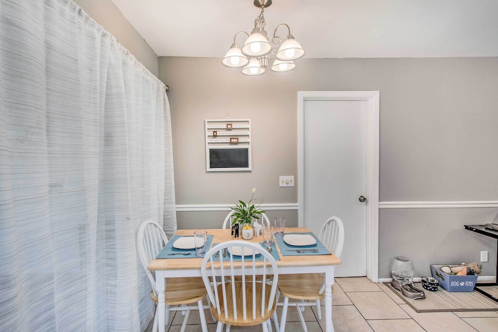 Brunswick Vacations - Pet-friendly Brunswick Retreat w/ Gas Grill! - Property Image 10