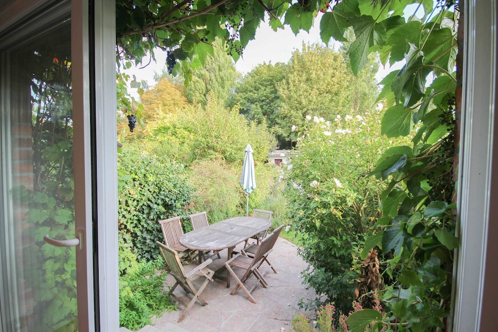 outdoor bbq area