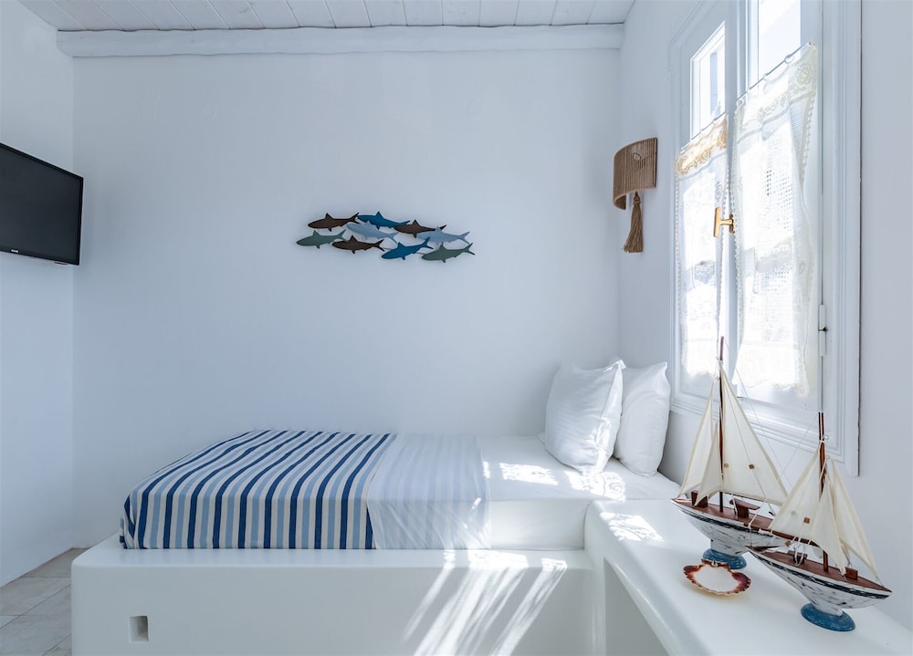 Evlalia Studios & Villas