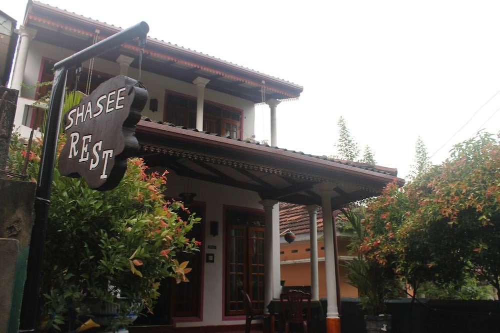 Shasee Rest -Mirissa Sri Lanaka
