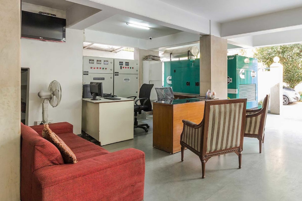 Mehra Residency at the Airport