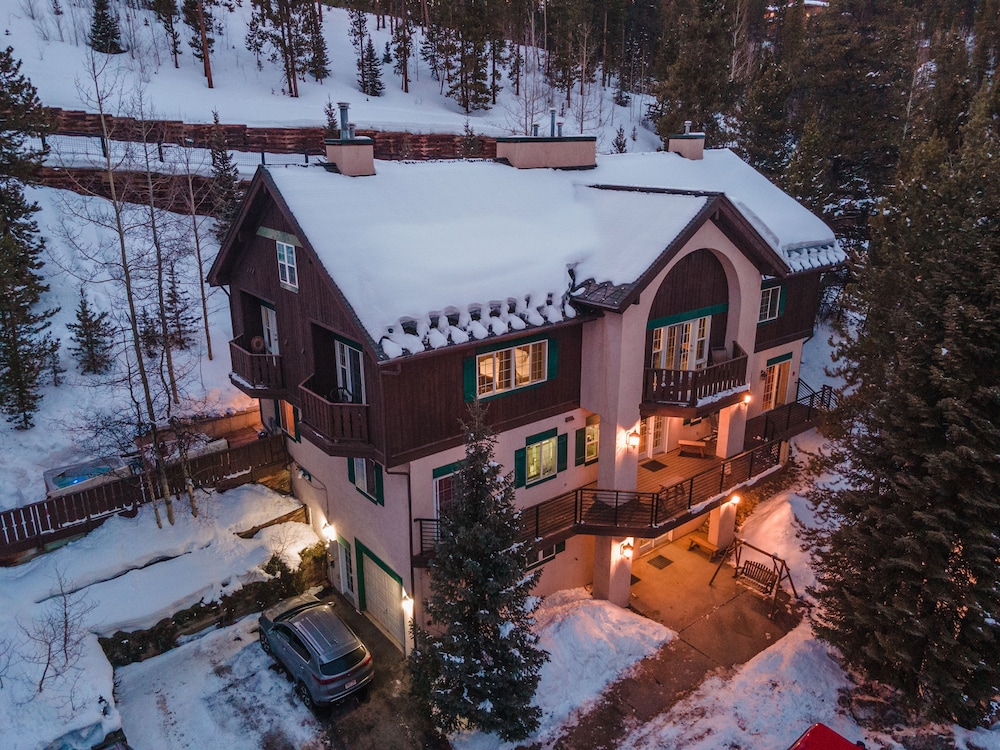 Breckenridge Boutique Hotel