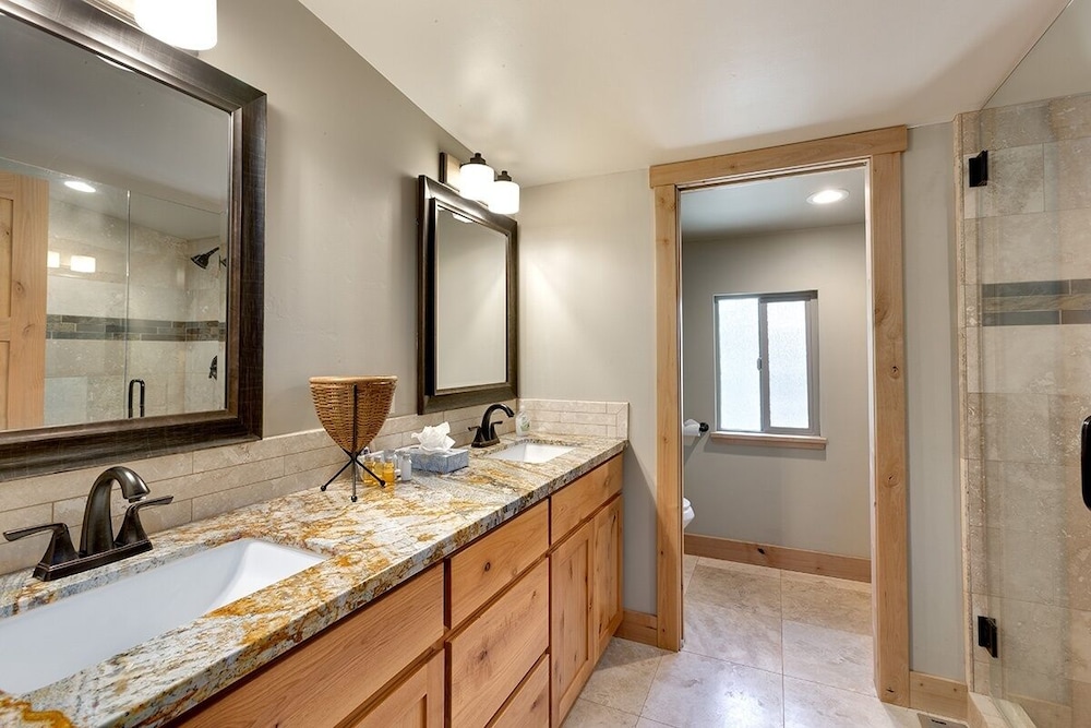 Cold Creek Lodge 3 Bedroom Home