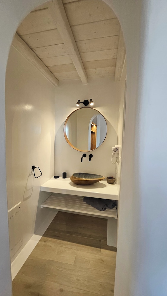 Aether Mykonos 3BR Port View Villa