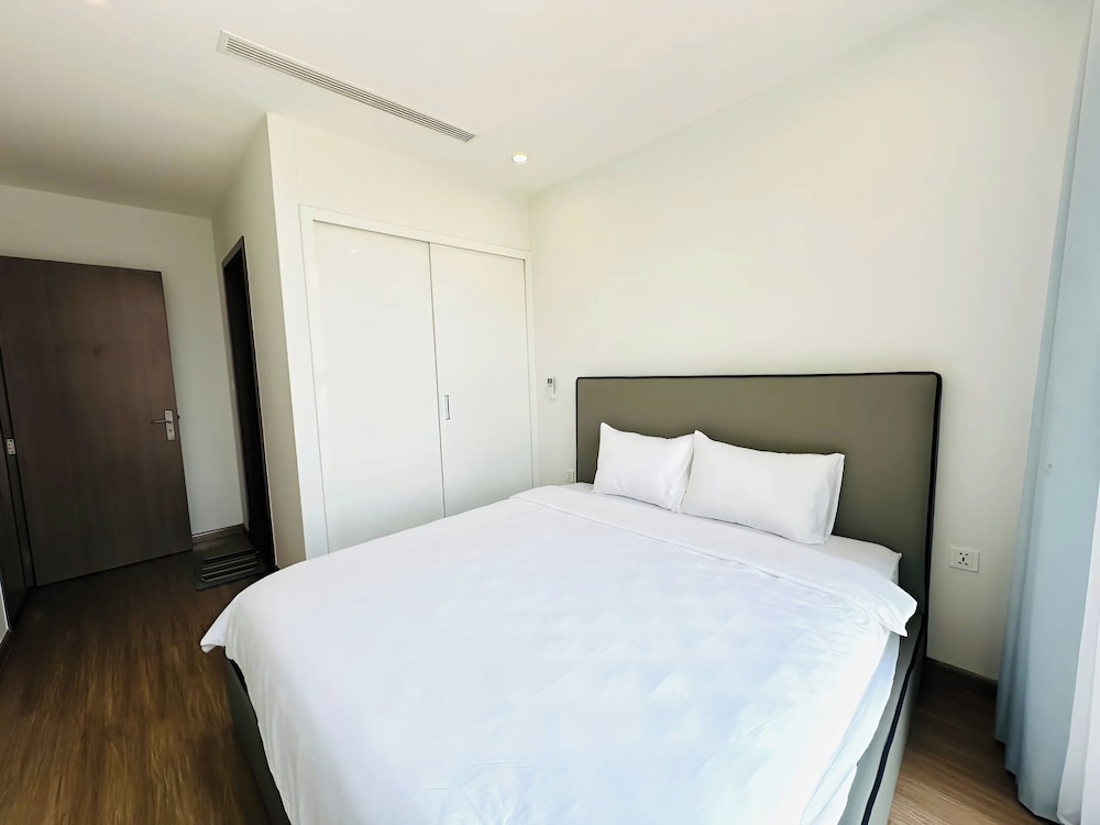 Vinhome Sky Lake-Sunhometel