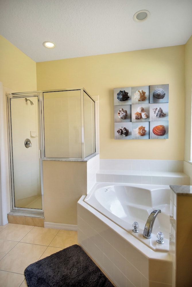 Enchanted 5BR Townhome Disney Fun Awaits