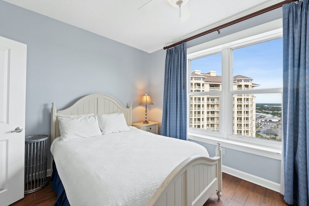 Grand Panama Beach Resort by Panhandle Getaways