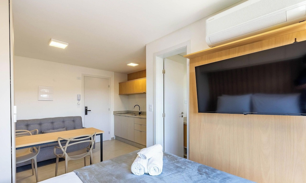 Your Complete Stay in a Building With a gym in the Best Location in Curitiba - Plas