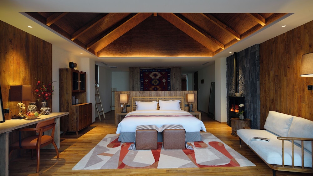 Tengchong Budu Hot Spring Resort Hotel
