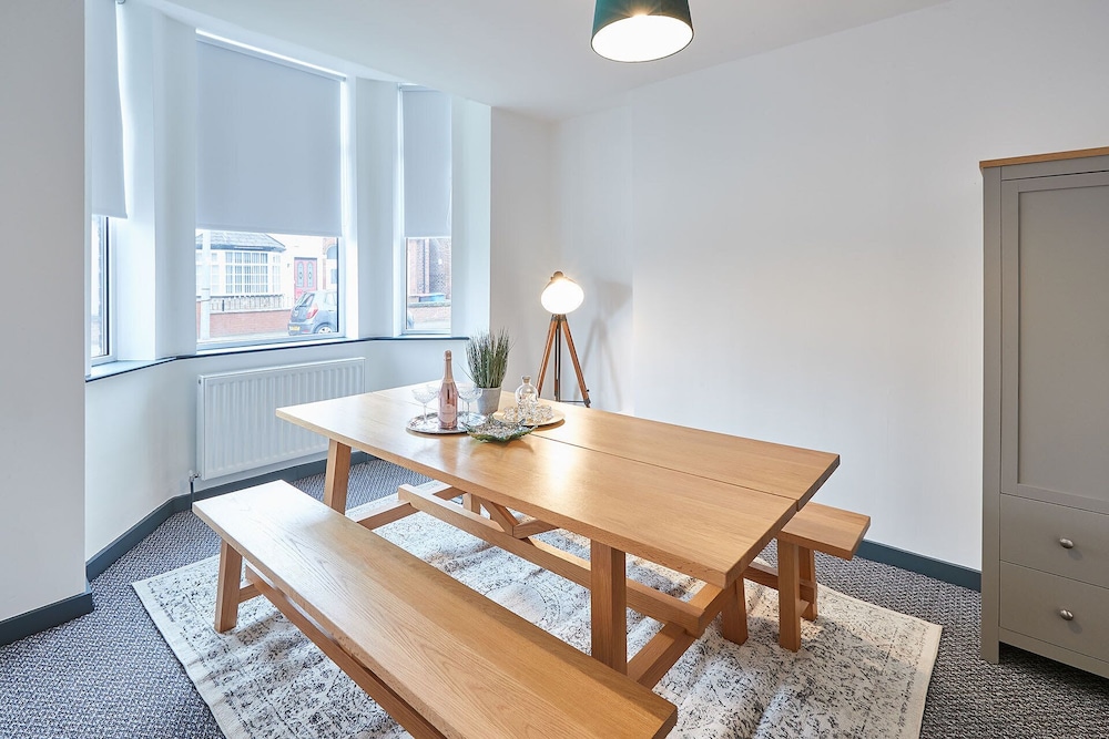Host Stay Alma view 2
