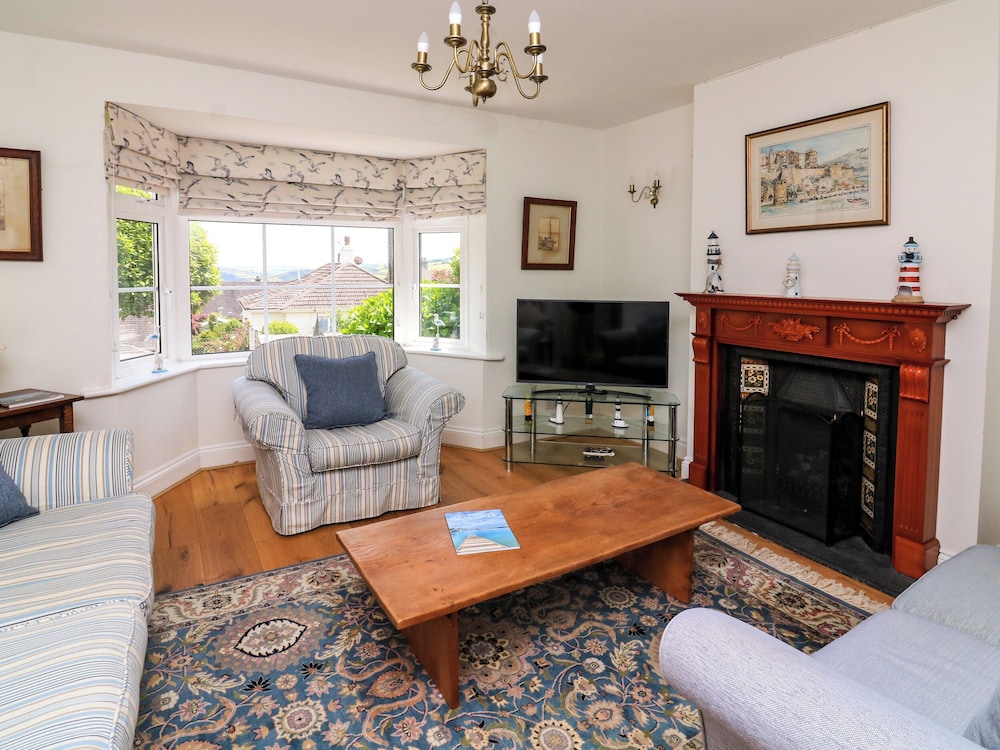 Marine Cottage