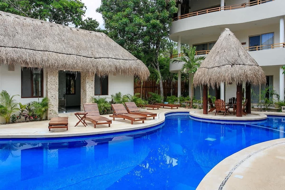 Aldea Zama Penthouse w Private Rooftop Jacuzzi