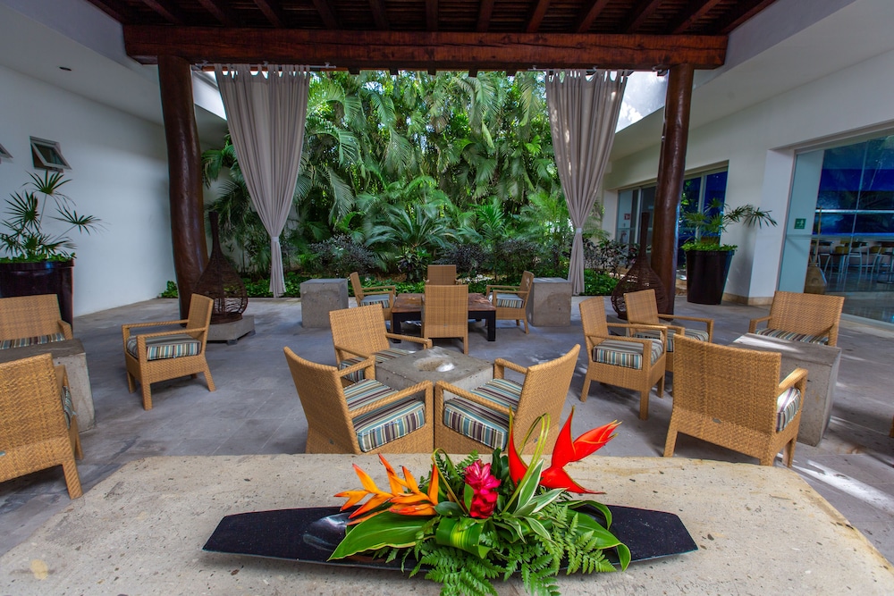 Puerto Vallarta Vacations - Ocean Breeze Nuevo Vallarta - Property Image 3