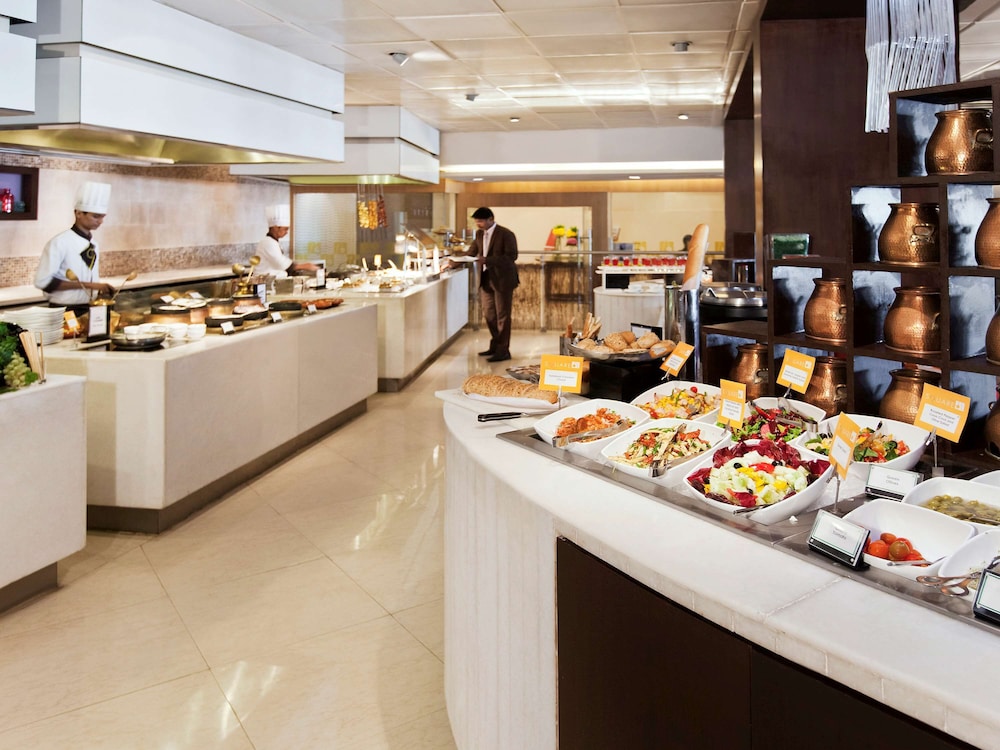 Mumbai Vacations - Novotel Mumbai Juhu Beach Hotel - Property Image 51