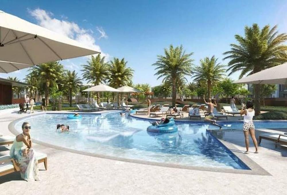 Elegant Stay in Ranches Villa
