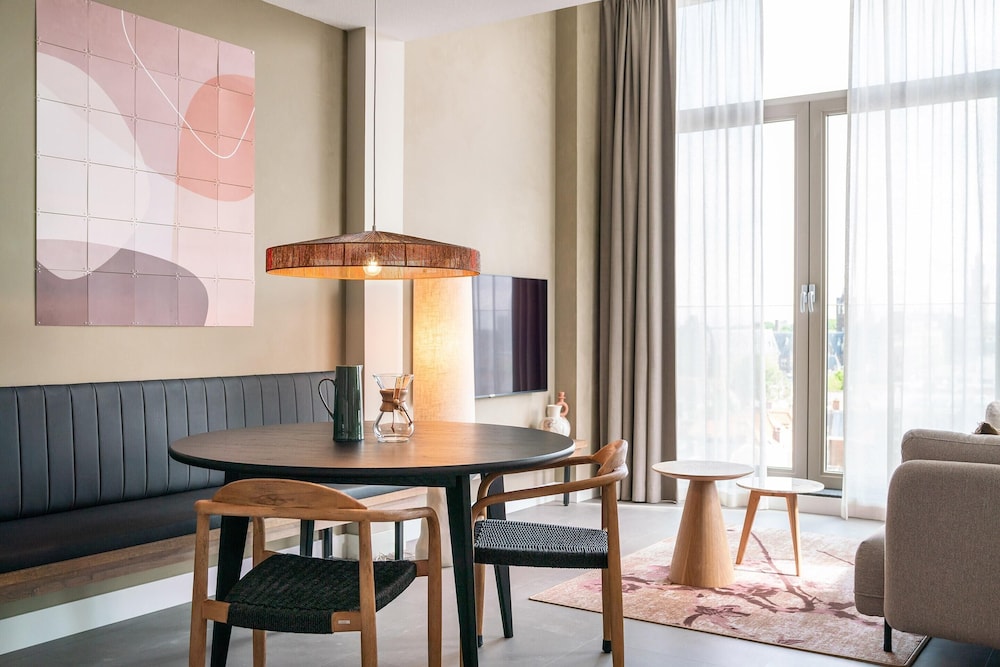 Apartment With Breathtaking Views of the City