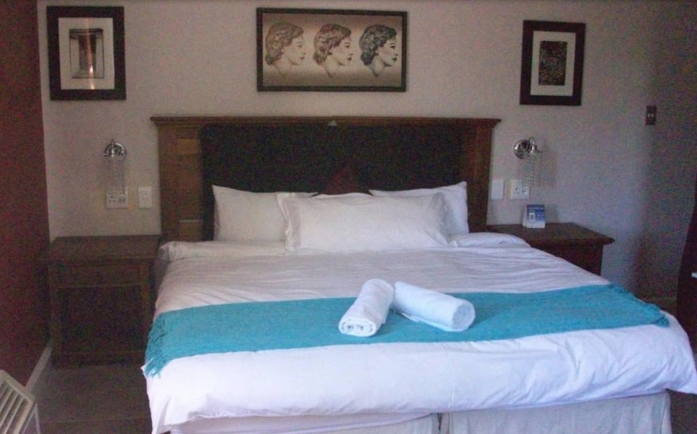 Bread & Barrel Bellville  Guesthouse