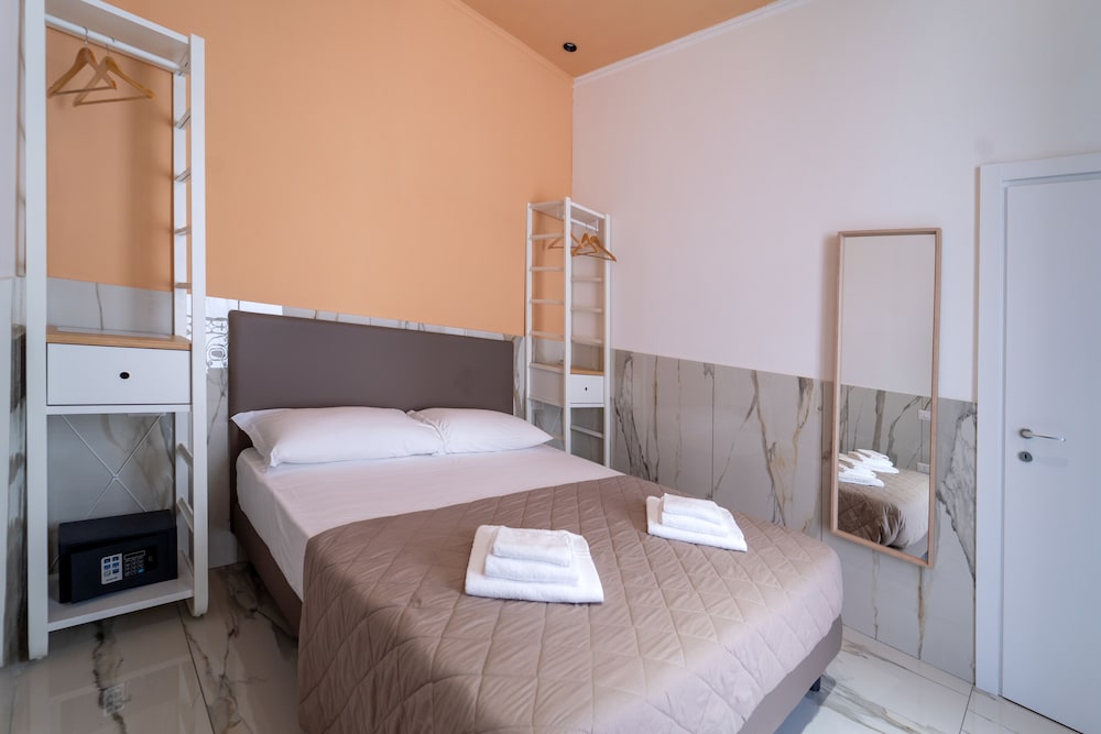 P.C. Boutique H. Napoli Centro by ClaPa Group Dislocated Hospitality