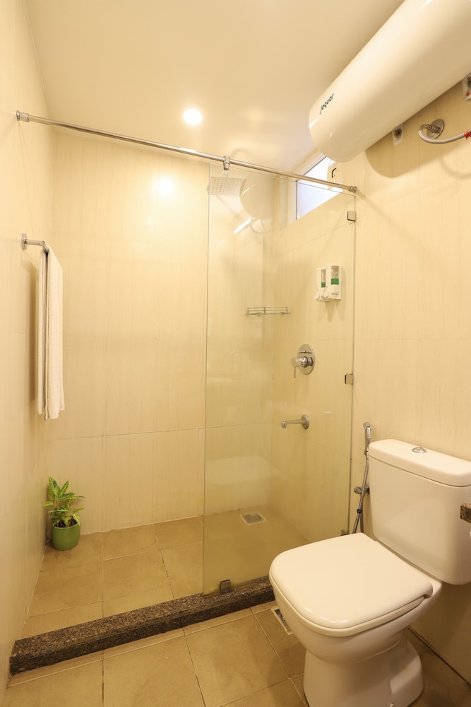 Alaya Stays Veera Strand Park 2BHK Apts