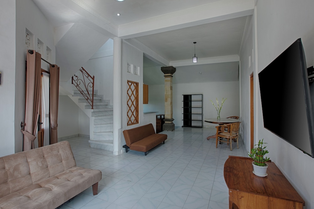 Villa Calgary Seminyak
