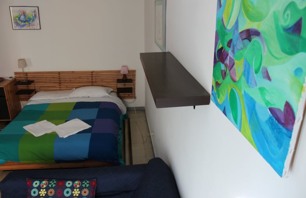 Galilei Guest House